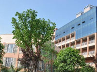 上海医疗器械高等专科学校